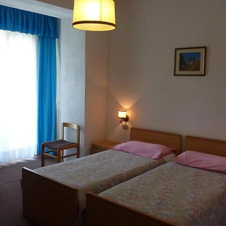 Hotel Terminus Levico Terme Exteriér fotografie